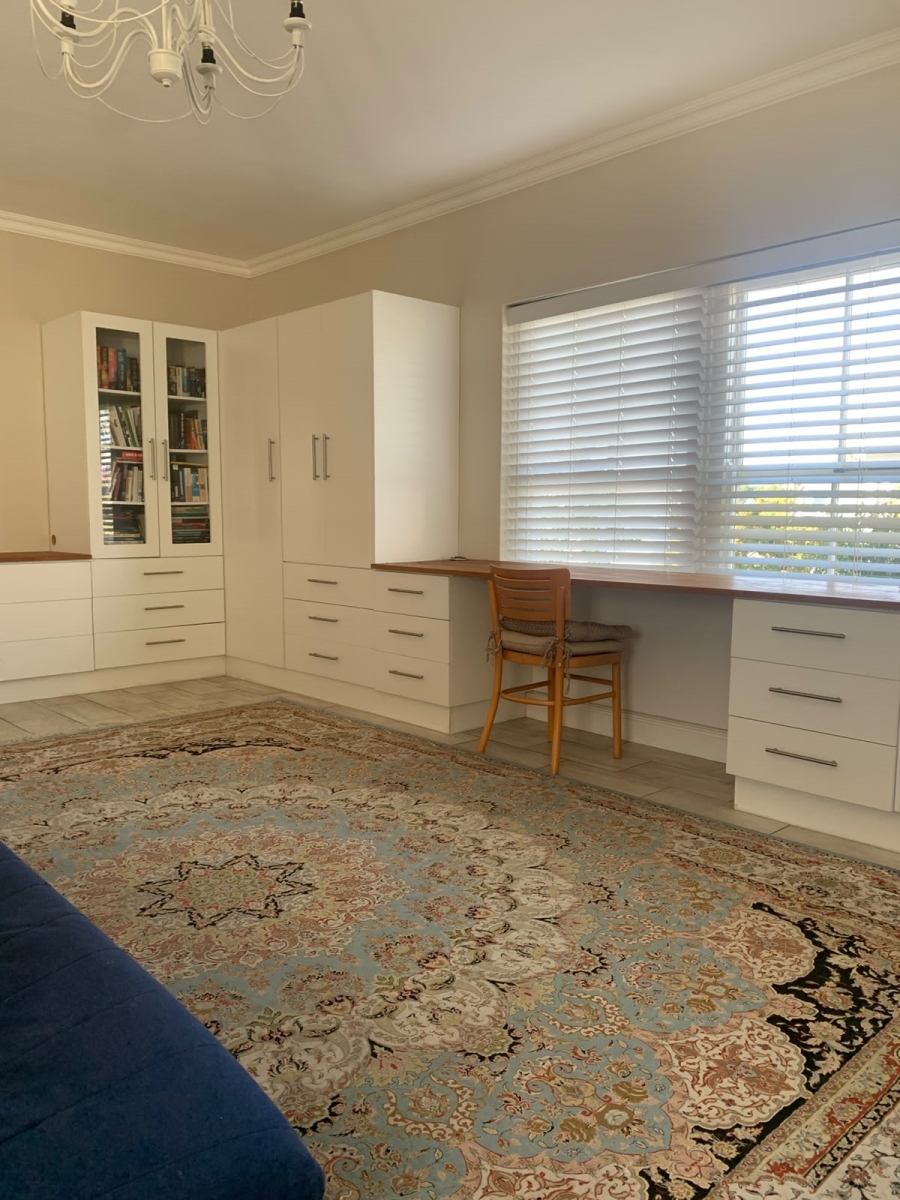 4 Bedroom Property for Sale in Goose Valley Western Cape